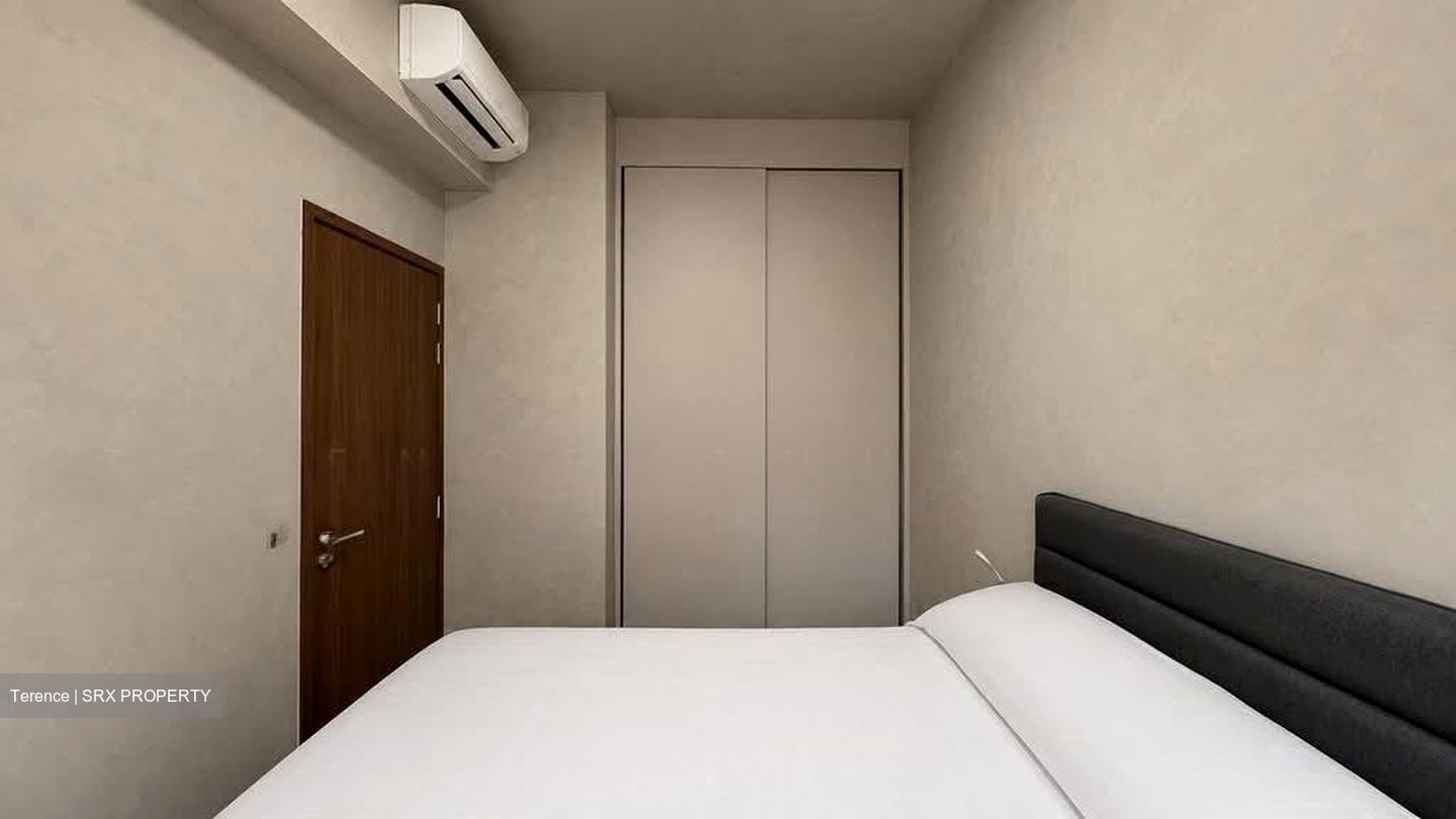 Phoenix Residences (D23), Apartment #602298261